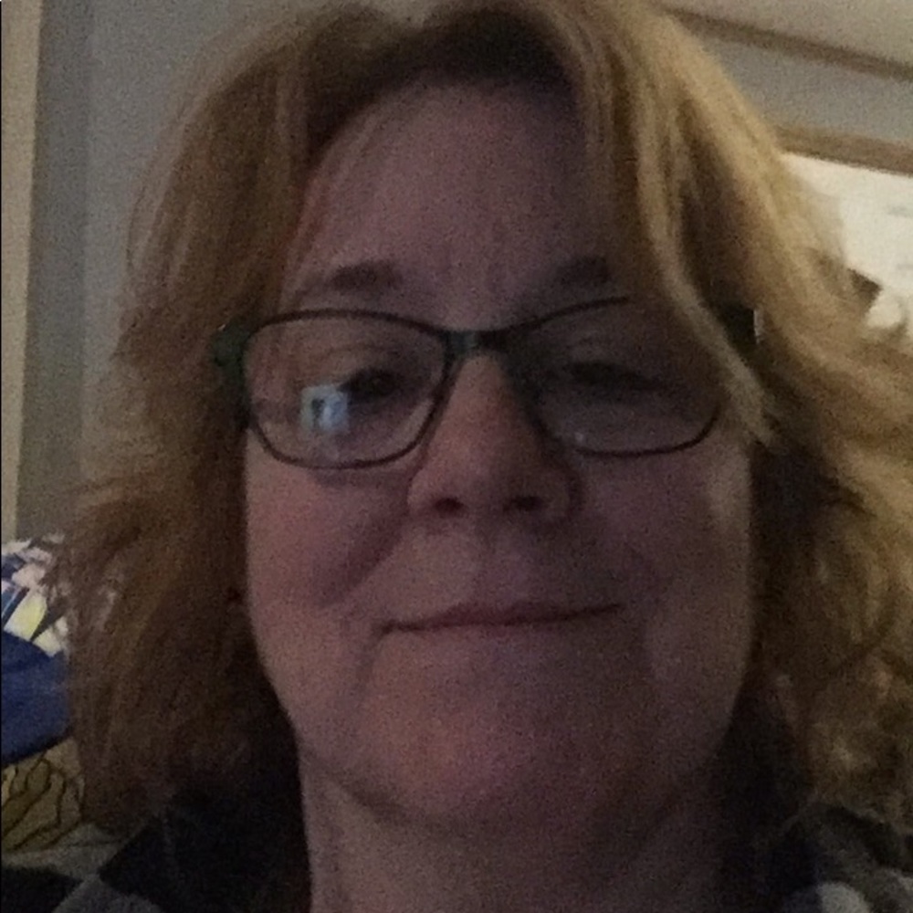 Meet your Posher, Jacqueline